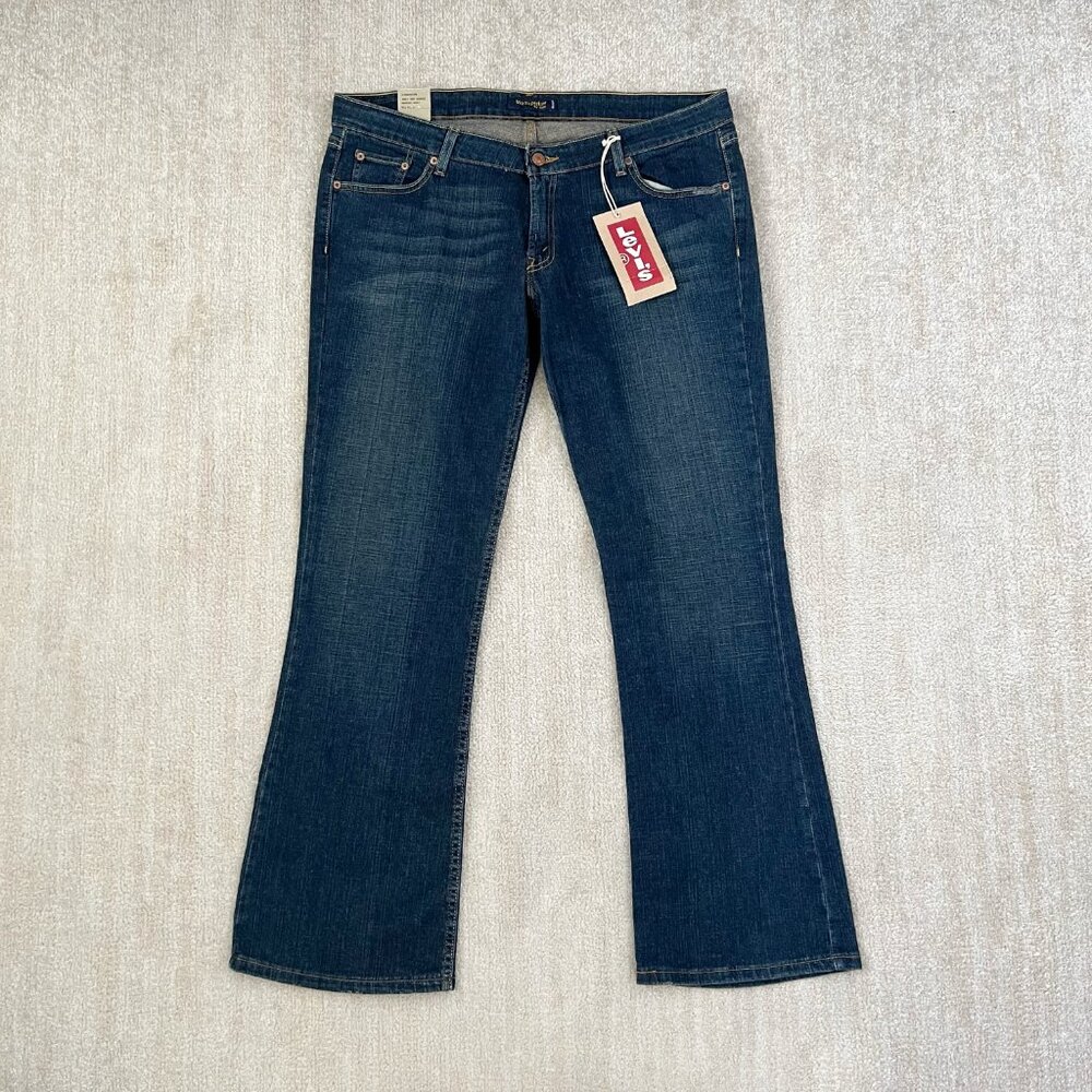 Y2K NWT Levi’s 524 Too Superlow Bootcut Blue Jeans 17